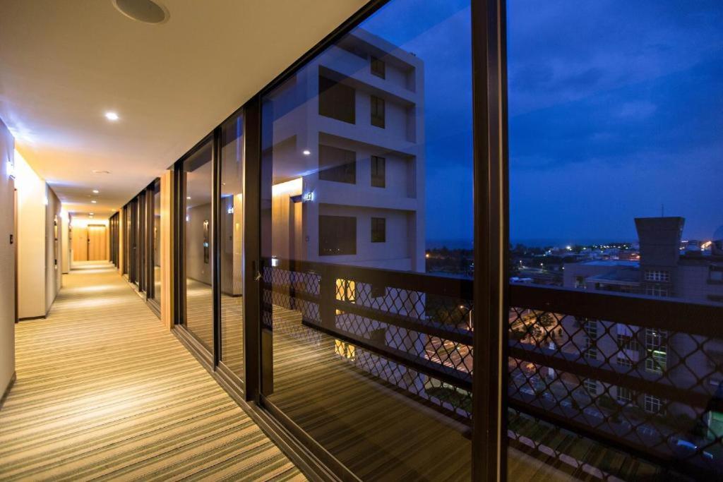 Kaishen Starlight Hotel T'ai-tung Exterior foto